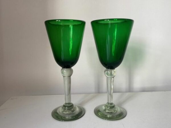 Vino Blanco wine Glass 23cm Jade