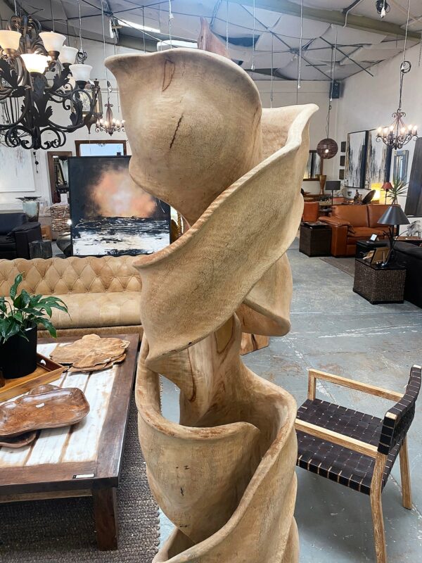 Sculpture Infinitey”. Ficus Wood – Natural Finish