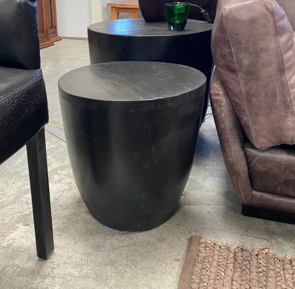 Palm Side Table | Medium | Matt Black